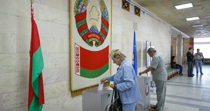Лукашенко: президентские выборы необходимо организовать достойно