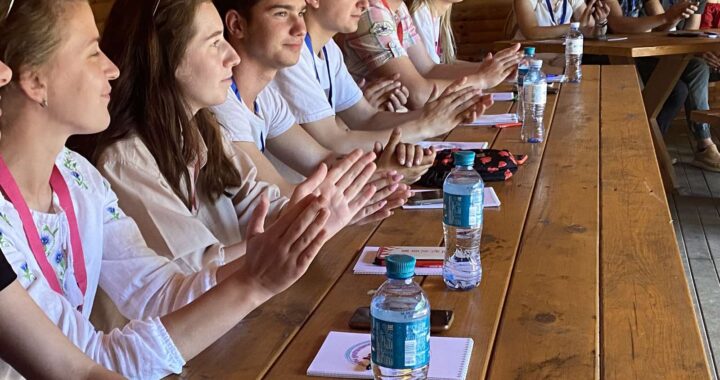 В Беловежской пуще стартовал районный форум молодых специалистов