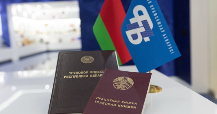 Бесплатная помощь юристов: 28 сентября проходят правовые приемы по всей стране