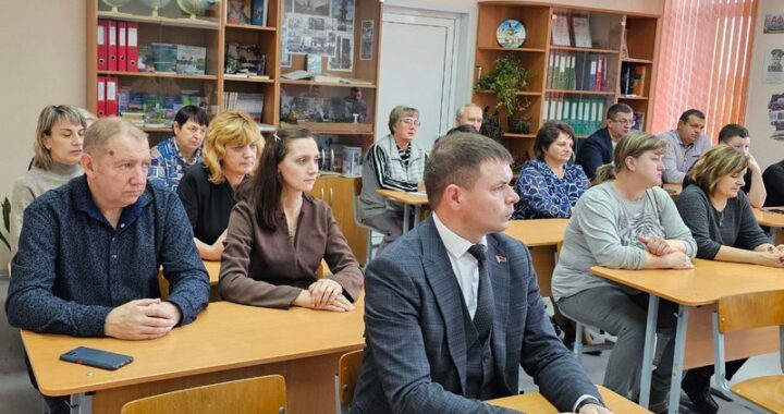 О семейных ценностях беседовали во время единого дня информирования населения в Пограничной СШ