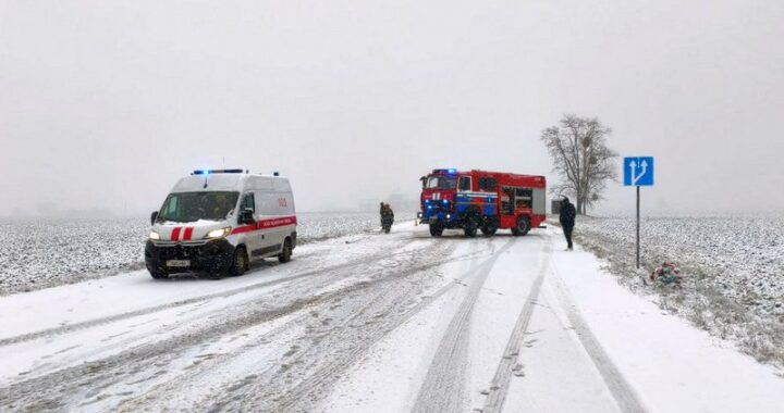Снег, скорость, занос: три ДТП на Каменетчине случились в один день